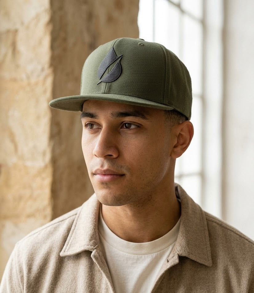 Snapback Olive - lifestyle