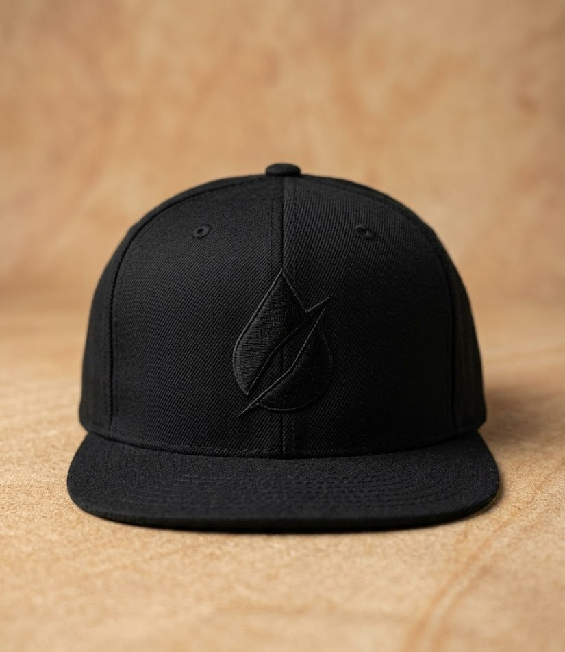 DripCap Classic Snapback Siyah - ön, Damla logo